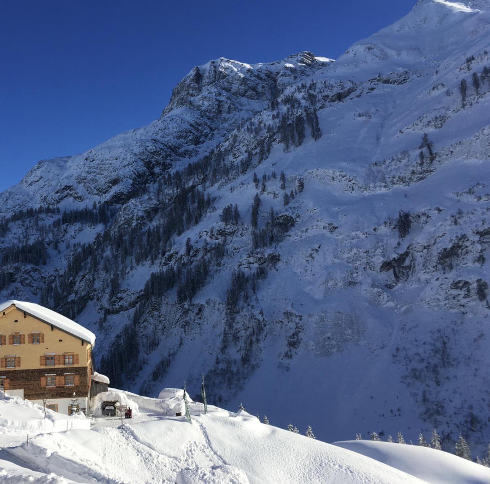 Aelpler Stuba Appartements Am Laerchenhof Warth  Exteriör bild